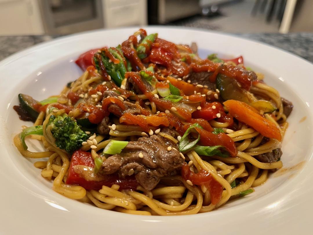 Featured image for “Sizzling Beef Stir Fry with Chow Mein Noodles 🔥”