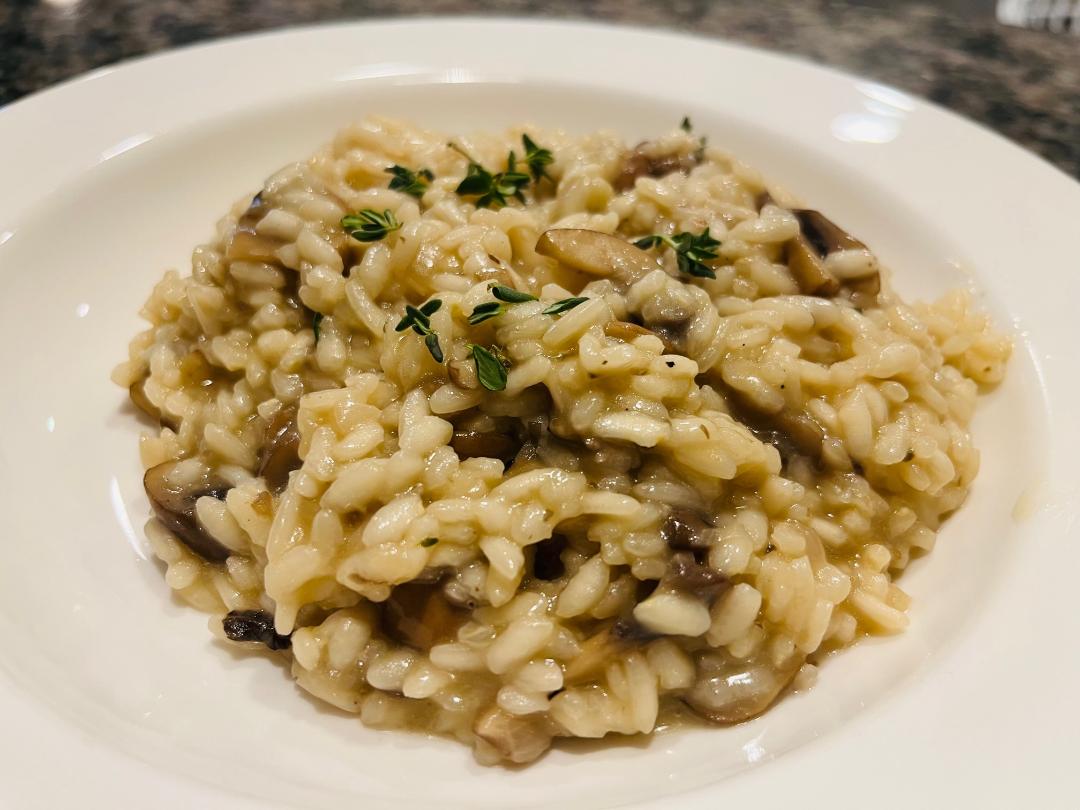 Featured image for “The Best Mushroom Truffle Risotto! 🇮🇹😍”