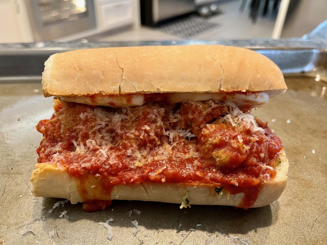 Featured image for “The BEST Meatball Sub EVER! 🇮🇹🍅🧀🤤 #meatballsub #italianmomrecipe”