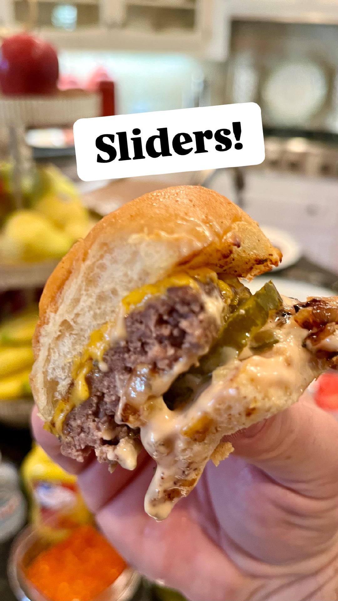 Featured image for “Cheeseburger Sliders! 🍔 #sliders #burger #blackstonegriddle”