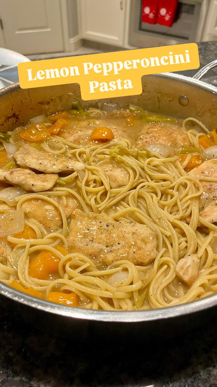 Featured image for “Lemon Pepperoncini Pasta! #pastarecipe #Pepperoncini #lemon #chicken 🍋🍝🍗”